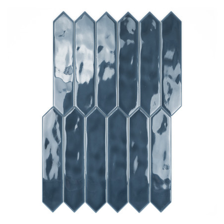 Die Fliese besteht aus vertikal gestapelten, glänzenden, dunkelblauen, länglichen Sechsecken, die in einem versetzten Muster ang Die Fliese besteht aus vertikal gestapelten, glänzenden, dunkelblauen, länglichen Sechsecken, die in einem versetzten Muster ang