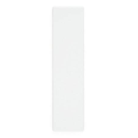 Un azulejo blanco liso y rectangular descansa sobre un fondo en blanco, enfatizando la simplicidad y el minimalismo en el diseño Un azulejo blanco liso y rectangular descansa sobre un fondo en blanco, enfatizando la simplicidad y el minimalismo en el diseño