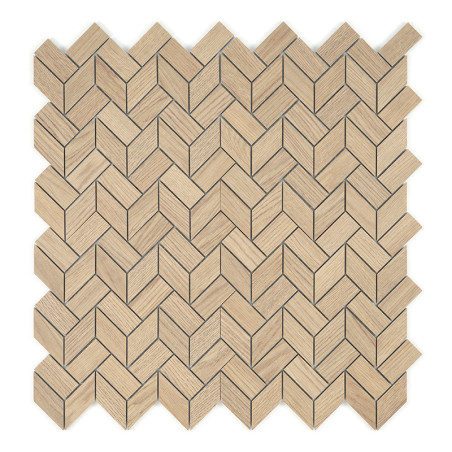 Holzfliesen bilden ein geometrisches Chevron-Muster und erzeugen so einen dreidimensionalen Effekt. Die hellbraune Farbe sorgt f