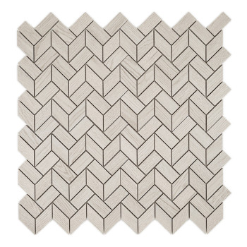Les carreaux imitant le bois gris clair forment un motif en zigzag, créant un motif en chevron. Les carreaux s'emboîtent étroite
