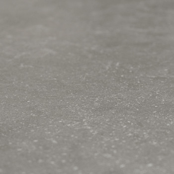 Le carreau présente une surface gris mat lisse avec de subtils motifs mouchetés, créant un design minimaliste et polyvalent adap