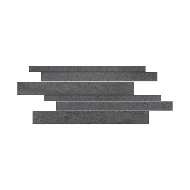 Graue, längliche, rechteckige Fliesen werden horizontal in einer versetzten Anordnung gestapelt, wodurch ein mehrschichtiges, mo