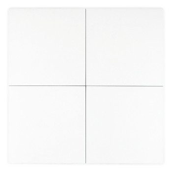 Vier effen witte tegels vormen een vierkant raster. De tegels worden gescheiden door smalle, zwarte voeglijnen, waardoor een str