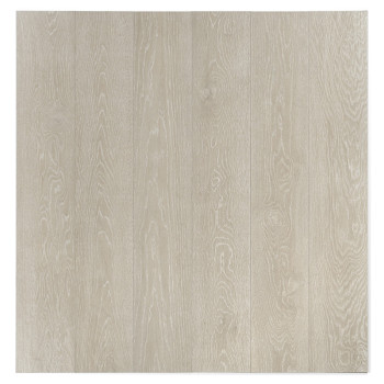 Un long carreau rectangulaire imite le grain du bois gris clair, évoquant un parquet en bois naturel, sur un fond blanc uni.