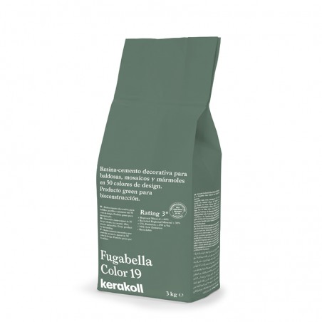Een groene zak met het opschrift `Fugabella Color 19, Kerakoll` bevat harscement voor tegels, mozaïeken en marmer. Bevat 3kg. Een groene zak met het opschrift `Fugabella Color 19, Kerakoll` bevat harscement voor tegels, mozaïeken en marmer. Bevat 3kg.