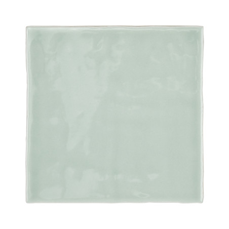 Eine glatte, glänzende, hellgrüne quadratische Fliese reflektiert das Licht subtil und zeigt eine minimalistische, moderne Ästhe Eine glatte, glänzende, hellgrüne quadratische Fliese reflektiert das Licht subtil und zeigt eine minimalistische, moderne Ästhe