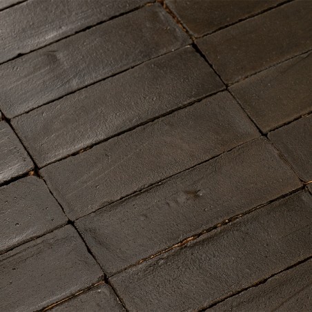 Chroma Dark Brown 5x15